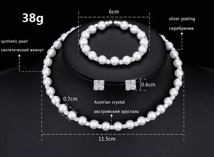 Ensemble Élégance Perles & Cristaux – Collier, bracelet et boucles d’oreilles couleur argent
