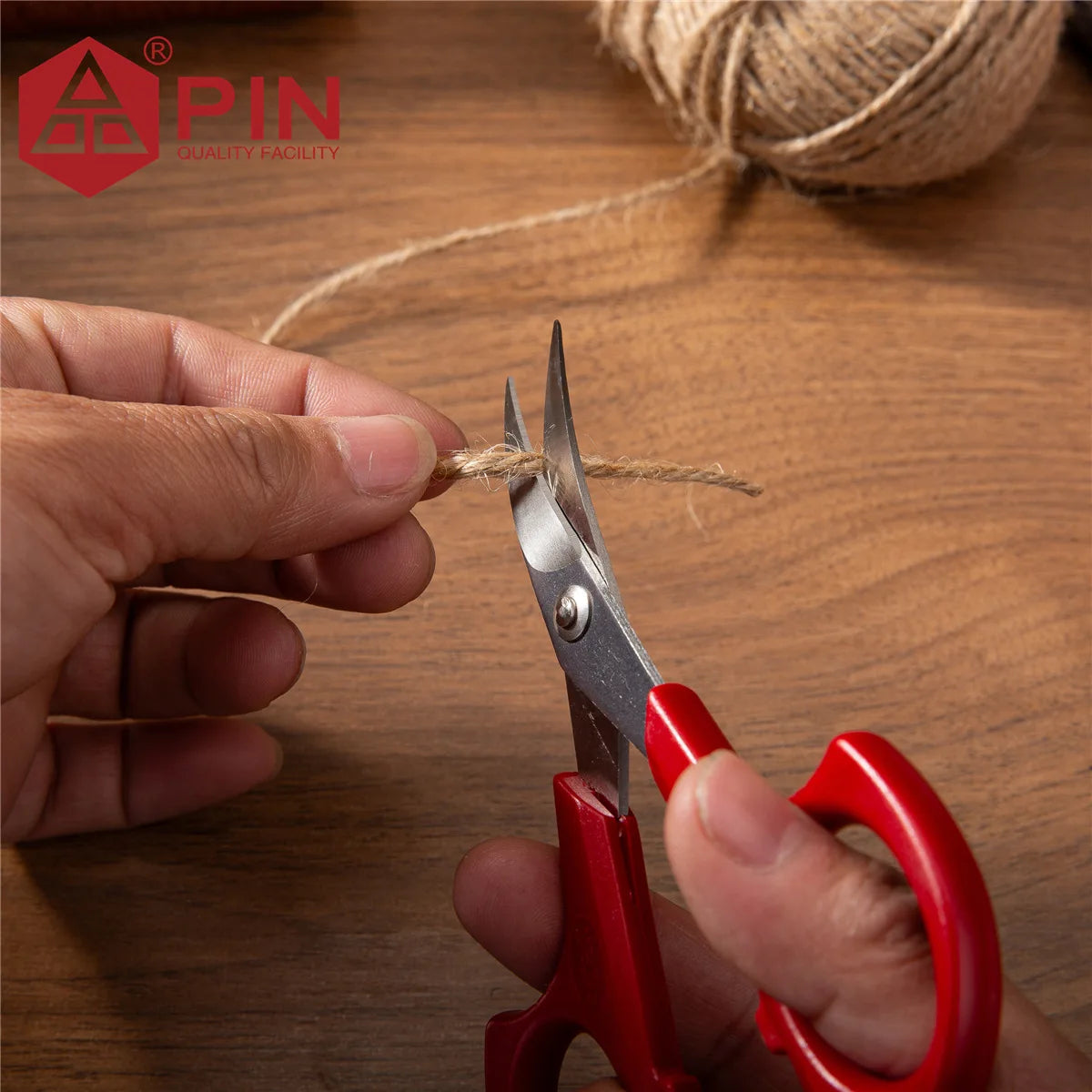 PIN 1pc Precision Embroidery Scissors with Curved Tip - Stainless Steel Small Sewing Shears for Thread Trimming,DIY,Cross Stitch