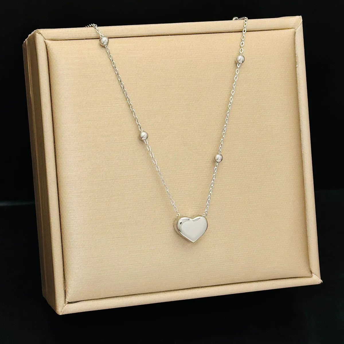 Stainless Steel Jewelry Set Novelty Twisted Heart Light Luxury High-end Sense Jewelry Set For Women Jewelry Anniversary 2024