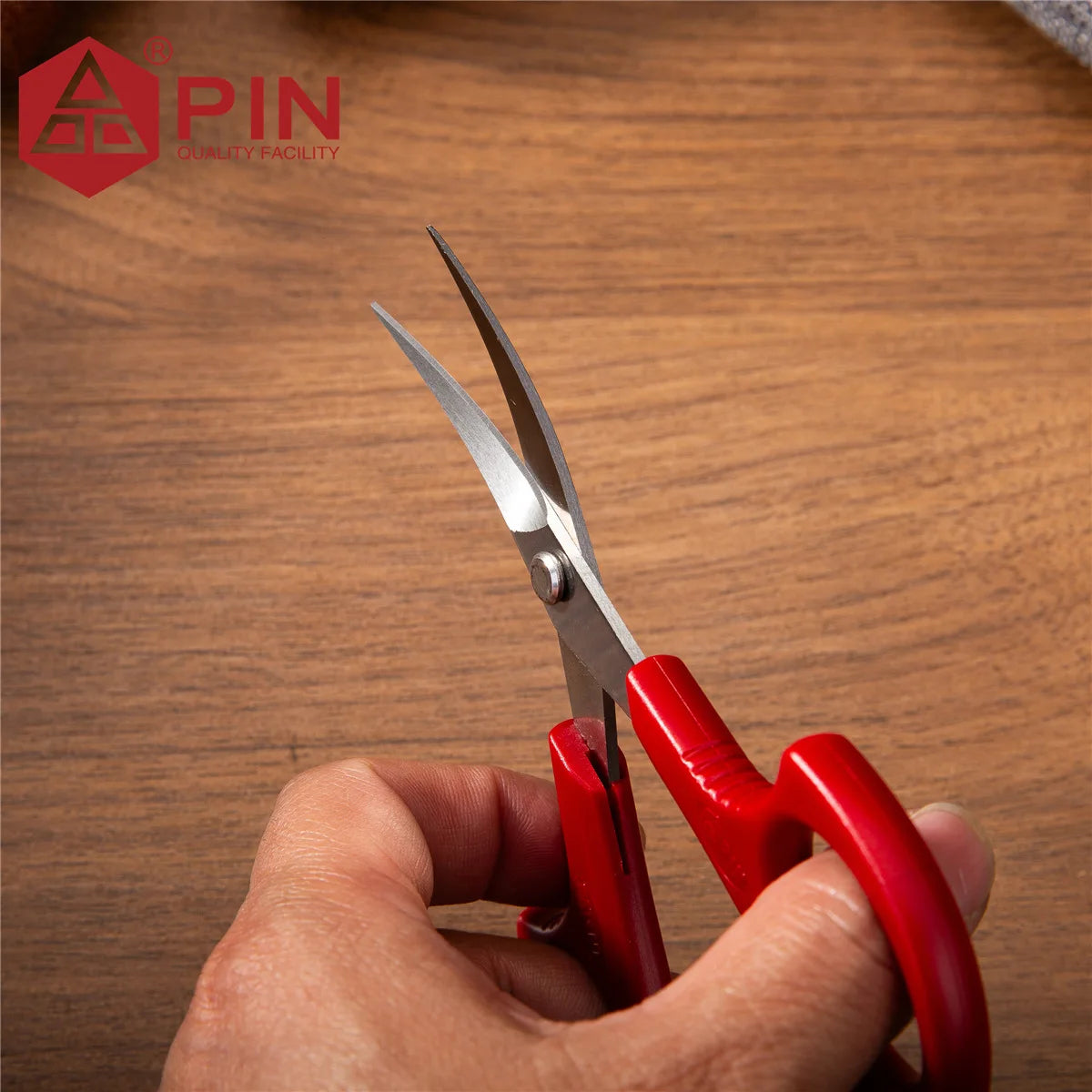 PIN 1pc Precision Embroidery Scissors with Curved Tip - Stainless Steel Small Sewing Shears for Thread Trimming,DIY,Cross Stitch