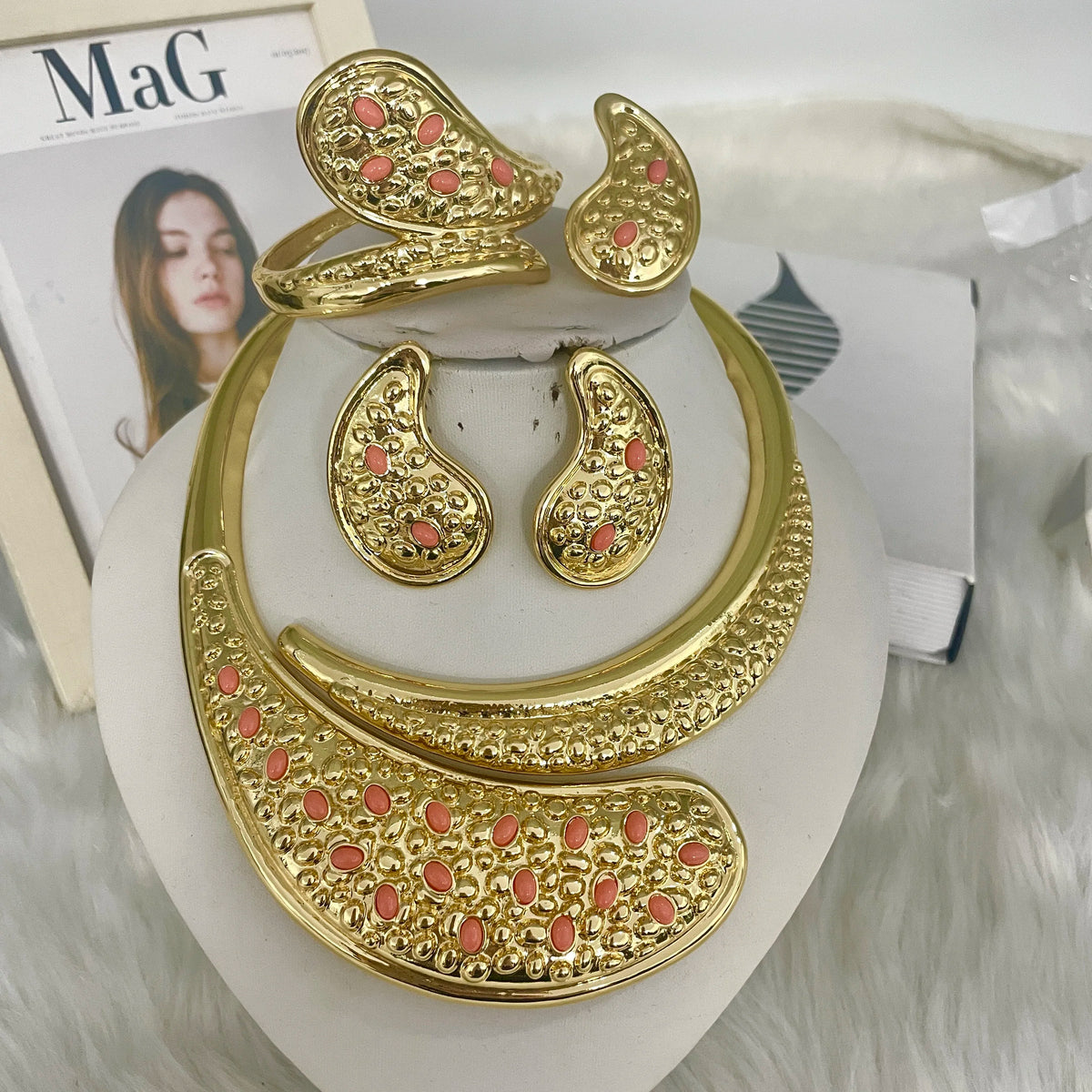 Gold Plated Necklace Earrings Bracelet Ring Jewelry Set for Women Elegant Gift Set for Party Wedding Jeweler Clearance Sale Item